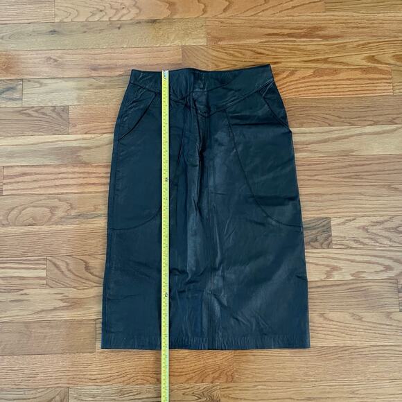 Vintage Leather Midi Skirt Womens 14 Black 80s Mod Retro Classic Modest Length - Picture 9 of 10